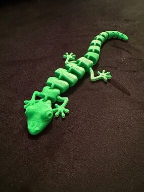 3D Printed Articulated Lizard
